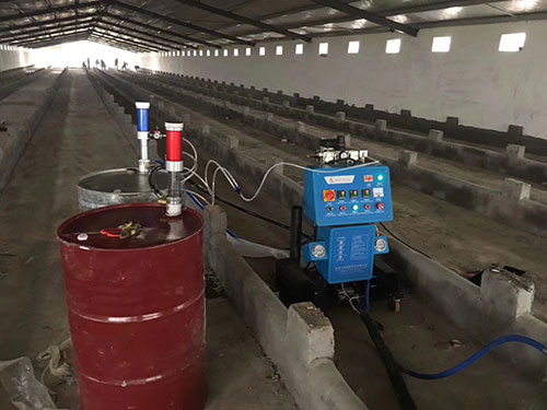 养殖场聚氨酯保温 专用聚氨酯喷涂机(图1) 养殖场保温专用聚氨酯喷涂机