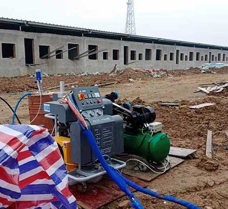 养殖场喷涂(图3) H5600液压养殖场喷涂机器