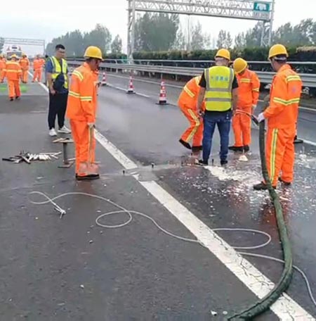 高压注浆机沥青公路路基浇注加固